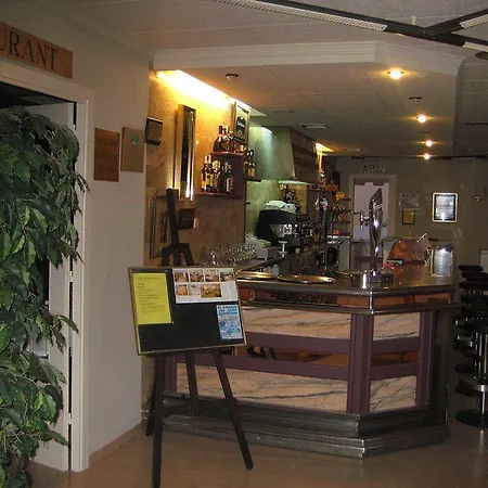 Victoria & Splay Center 3* Segur de Calafell