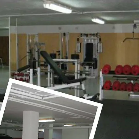 Отель Victoria & Splay Center 3*