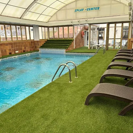 Hotel Victoria & Splay Center 3*