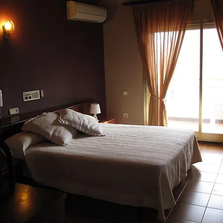 Victoria & Splay Center 3* Segur de Calafell