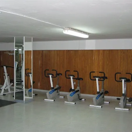 Hotel Victoria & Splay Center