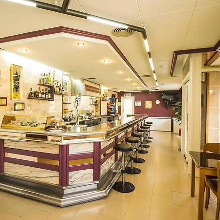 Victoria & Splay Center 3* Segur de Calafell