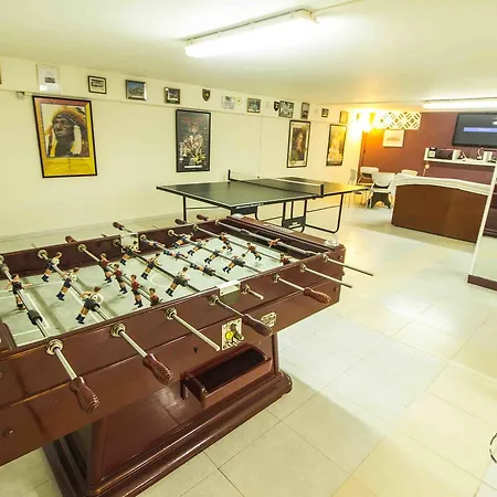 Hotel Victoria & Splay Center