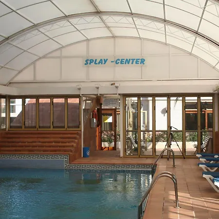 Hotel Victoria & Splay Center