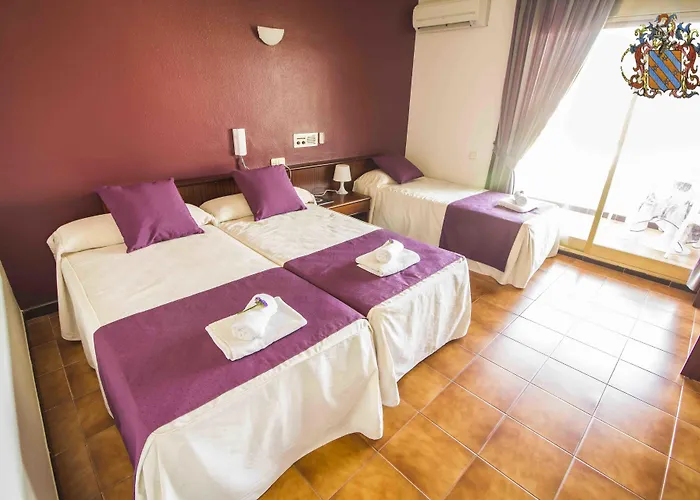 Victoria & Splay Center 3* Segur de Calafell