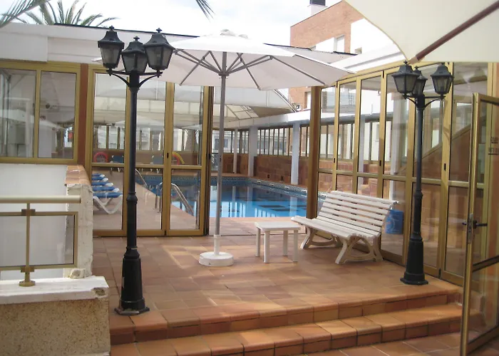 Victoria & Splay Center 3* Segur de Calafell