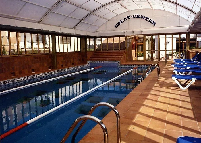 Victoria & Splay Center 3*