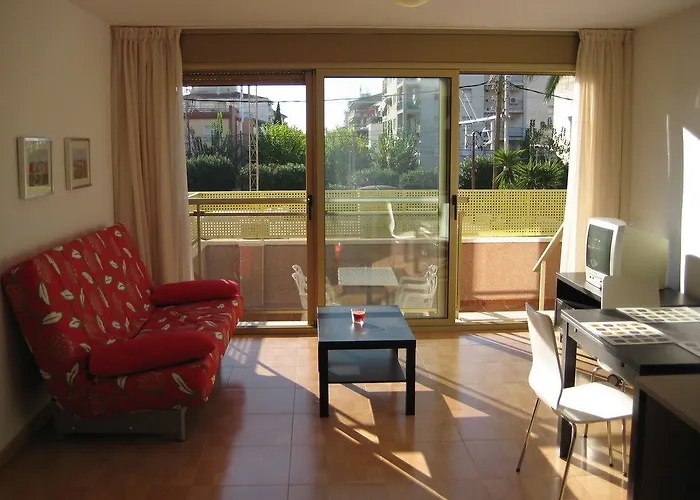 Ξενοδοχείο Victoria & Splay Center 3*